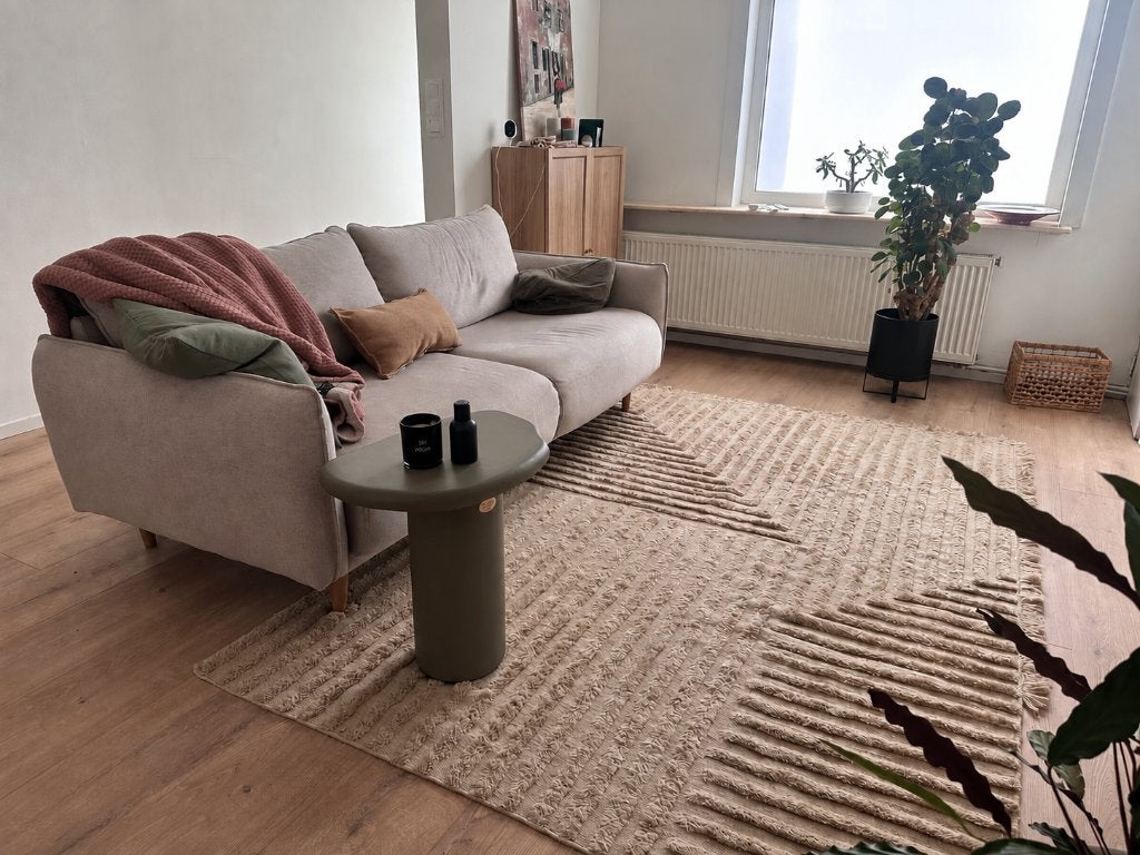 Kave Home Carlota 3-zits zetel – beige, Huis en Inrichting, Ophalen, Hout, Driepersoons, 75 tot 100 cm