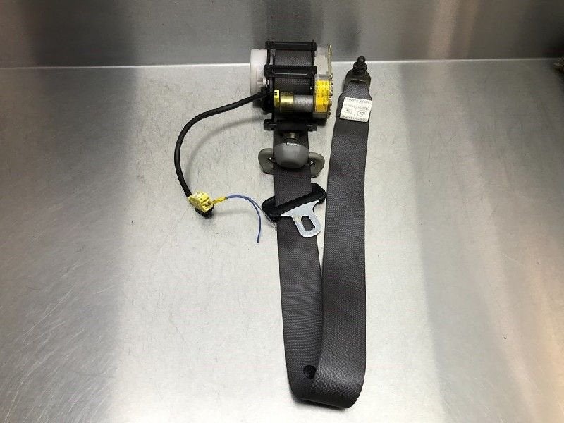 CEINTURE DE SECURITE AVANT DROIT Suzuki Alto (RF410), Utilisé, Suzuki