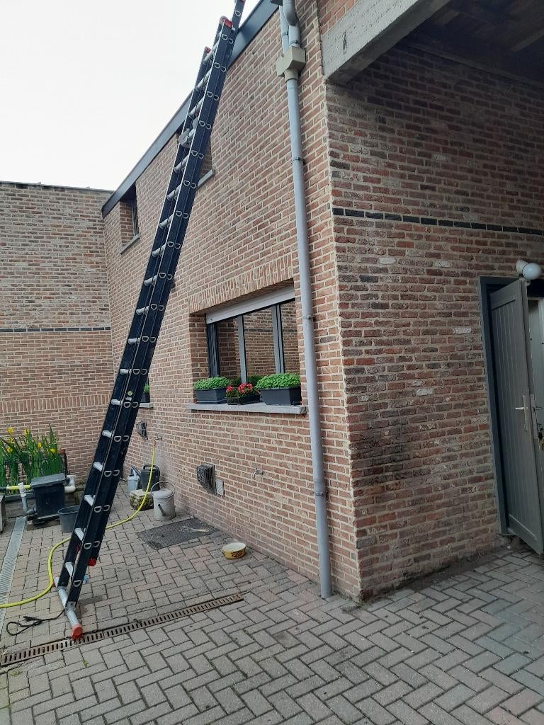 schuifladder ALTREX, Ophalen, Zo goed als nieuw, Ladder, 4 meter of meer