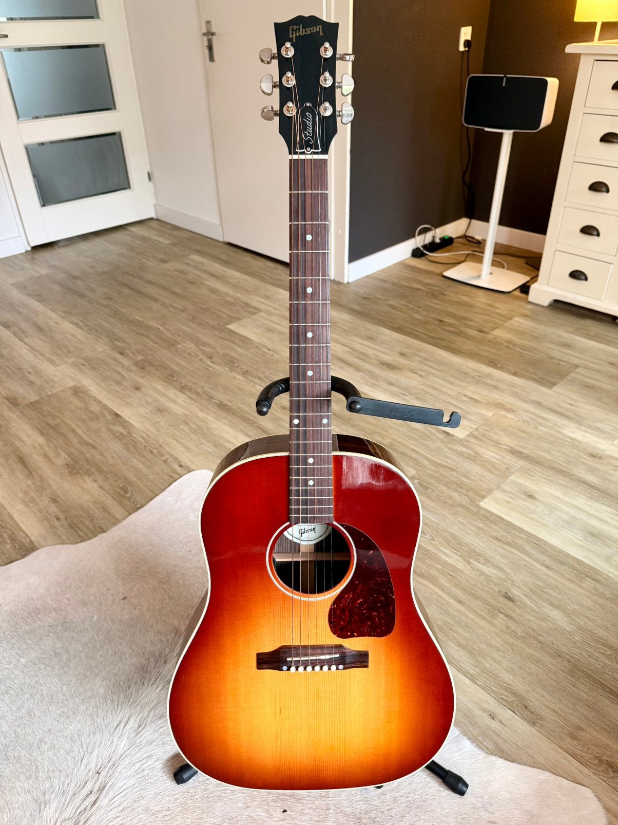Gibson J45 Studio Rosewood Burst, Musique & Instruments, Enlèvement, Comme neuf