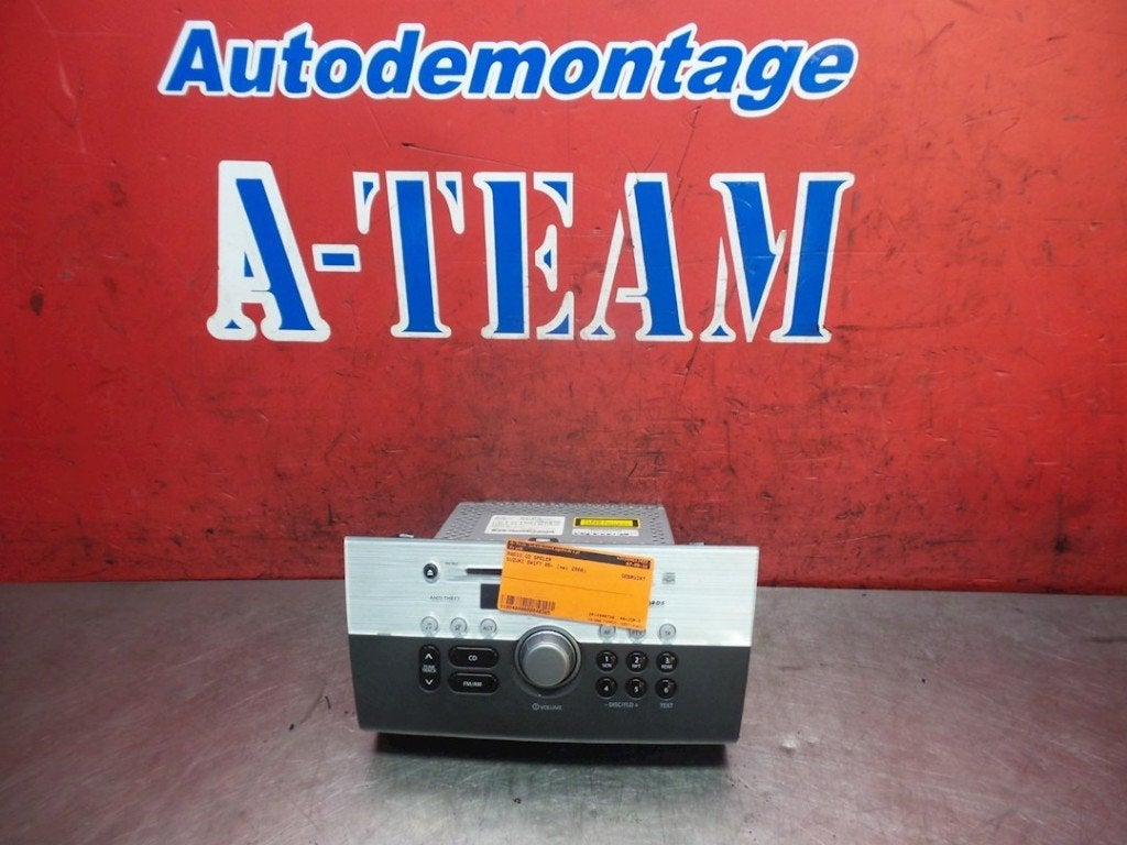 RADIO Suzuki Swift (ZA / ZC / ZD1 / 2/3/9) (01-2005/12-2015), Suzuki-Allee 7
64625  Bensheim, DE, Suzuki Deutschland GmbH, Kontakt@suzuki.de