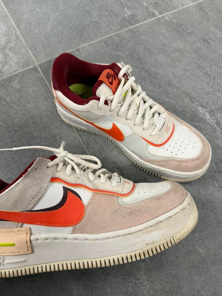 Nike p38 en super etat, Enlèvement ou Envoi, Comme neuf