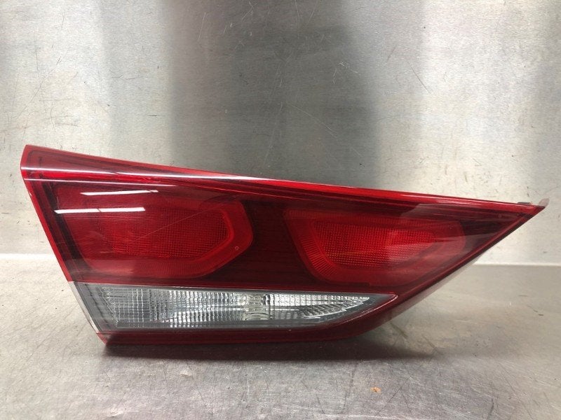 FEU ARRIÈRE GAUCHE Hyundai Sonata (|92403F30|92403F3000|), Utilisé, Hyundai