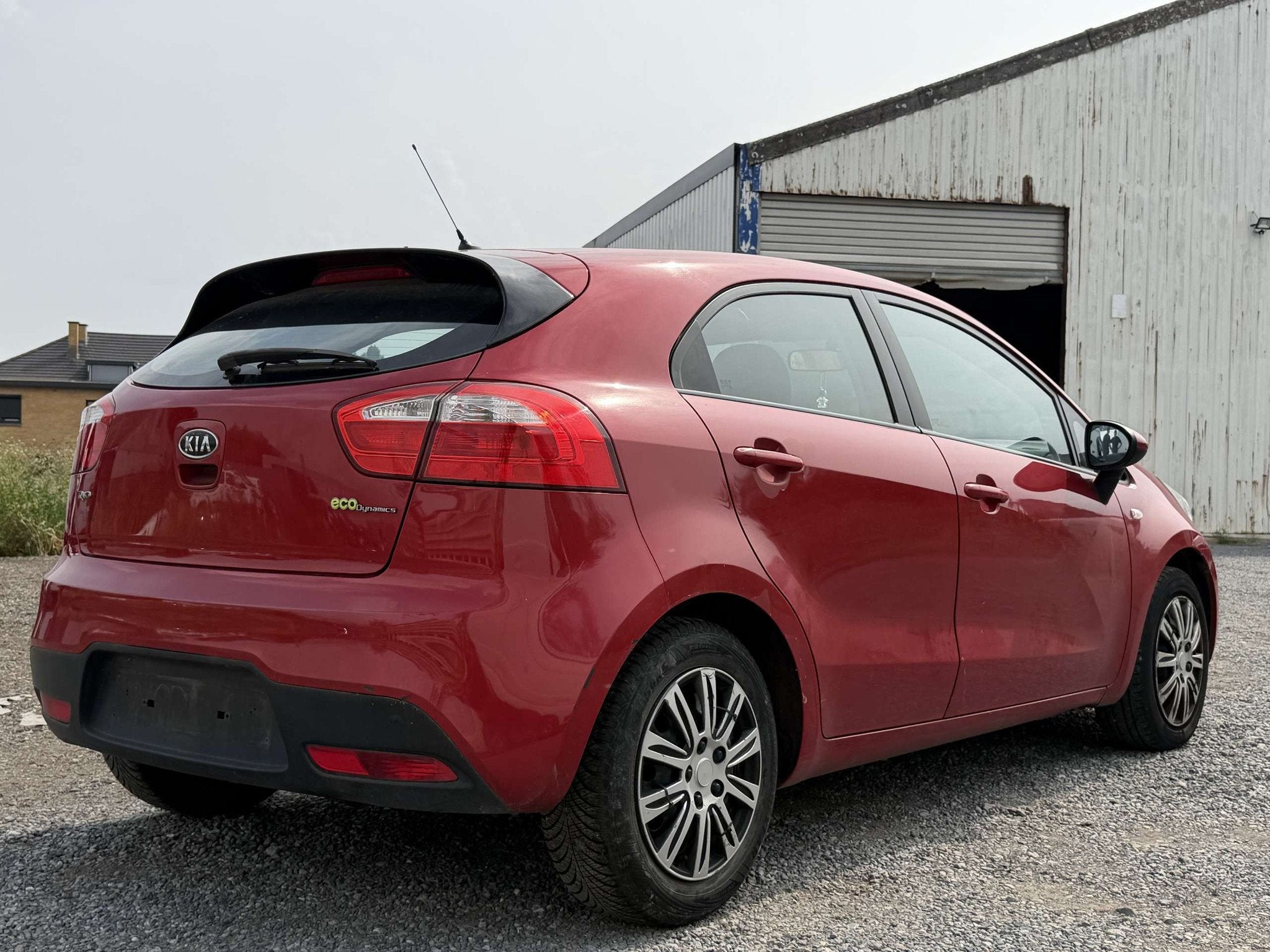 Kia Rio 1.1 CRDi Fusion * EXPORT / MARCHAND * NO START *, Voorwielaandrijving, Euro 5, Stof, Zwart