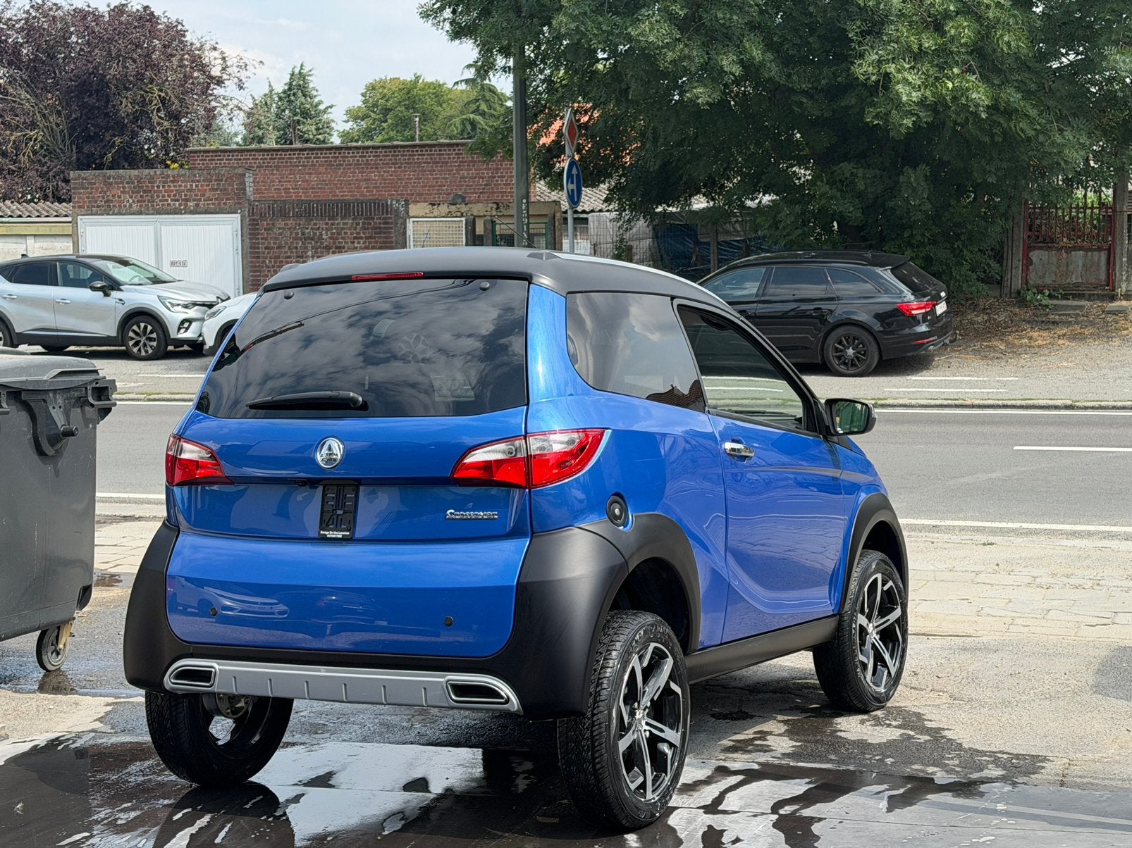 aixam crossover superluxe slechts 5000lm!!, Auto's, Aixam, Blauw, Leder, Diesel, 6 kW