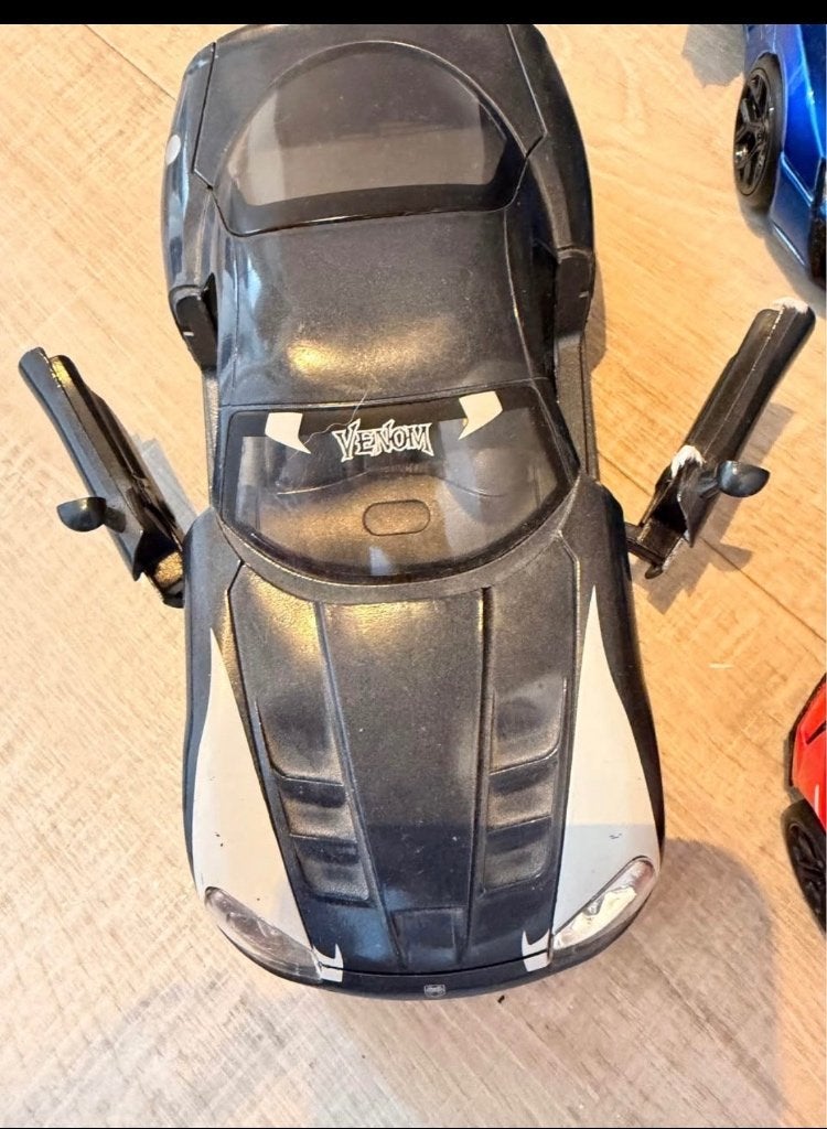 Voiture enfant, Comme neuf