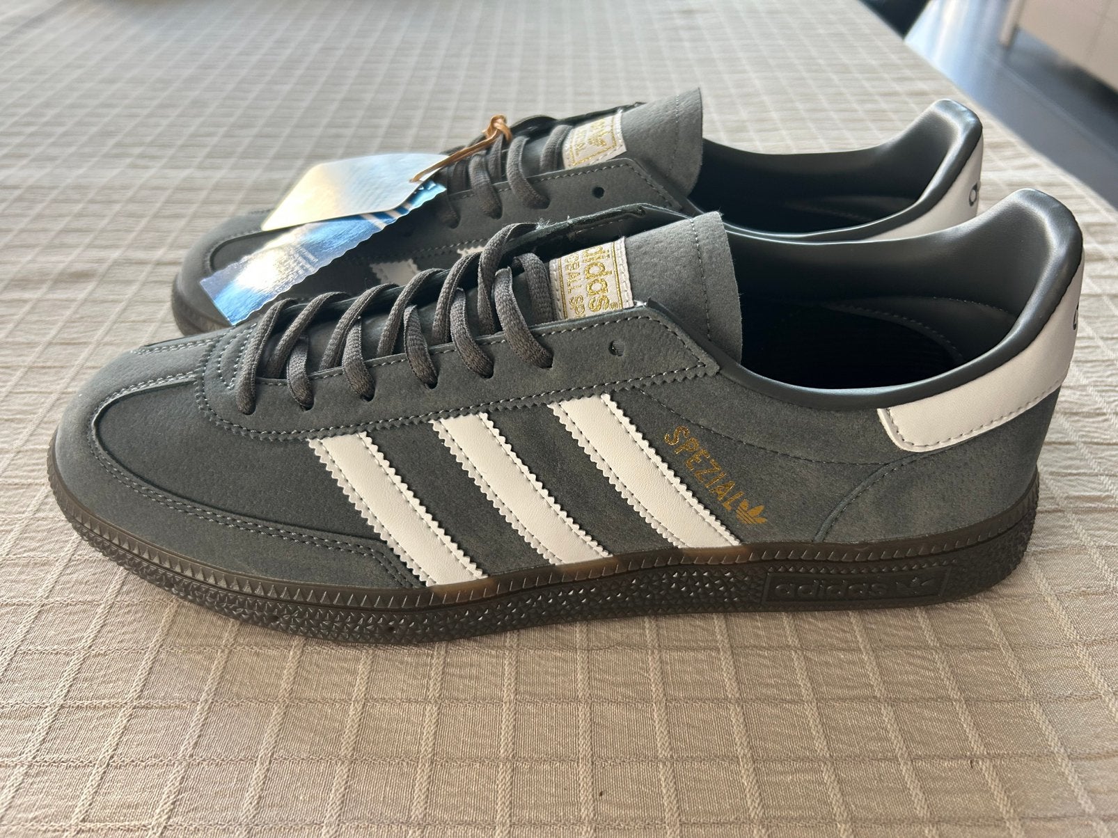 Sneakers Adidas Handball Spezial, Kleding | Heren, Overige kleuren, Nieuw, Ophalen of Verzenden, Sneakers