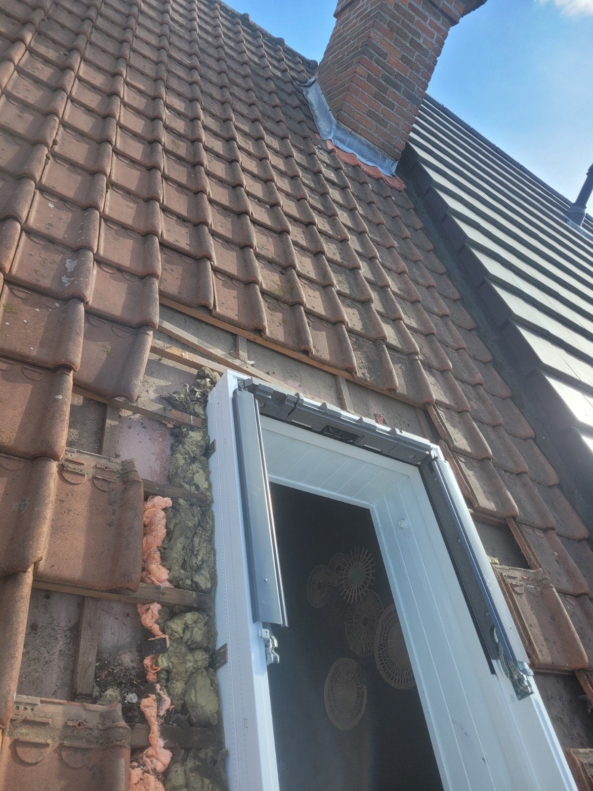 Changer velux,Nettoyage toiture,Peintre toiture., Enlèvement ou Envoi