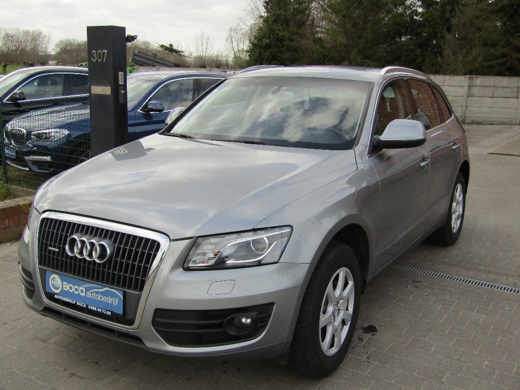 Audi Q5 2.0 TDI Quattro, Auto's, Voorwielaandrijving, Euro 5, Stof, Zwart