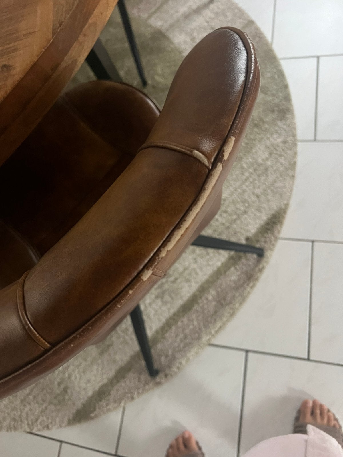 Eetkamer tafel hout te koop., Enlèvement, Comme neuf, Hout, 4 à 6 chaises