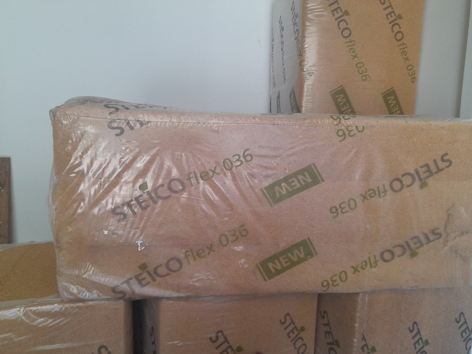 Fibre de bois STEICO, 18cm epaisseur 10m², Doe-het-zelf en Bouw, Ophalen, Nieuw