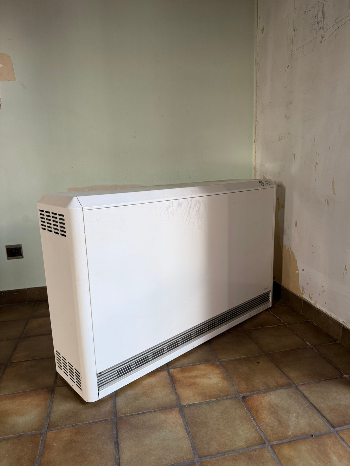 Grote elektrische accumulatieverwarming – accumulatiekachel, Enlèvement, Radiateur, 30 à 80 cm, 60 à 150 cm