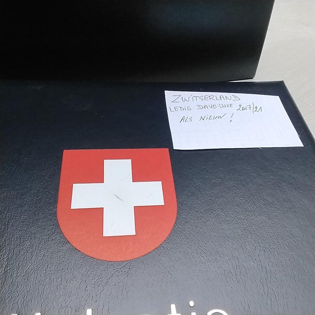 ZWITSERLAND ledig DAVO LUXE ALBUM 2017/2021, Postzegels en Munten, Ophalen of Verzenden