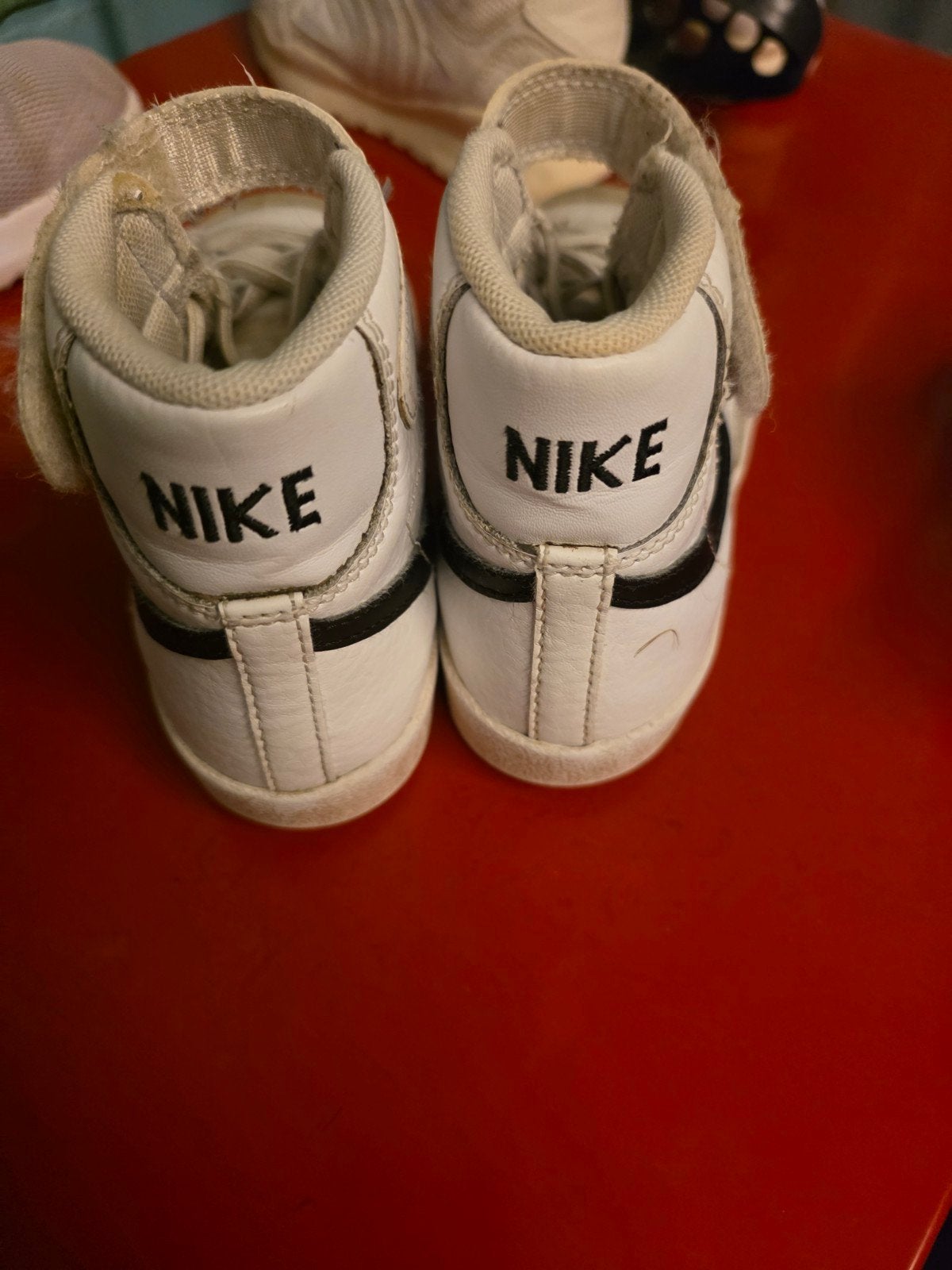 enfant Nike Blazer Mid '77 / enfant 28.5 UE, Enlèvement ou Envoi, Porté, Blanc