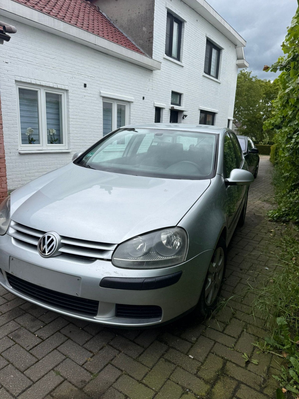 VOLKSWAGEN GOLF 5 2004 1.4i 220xxxKM, Auto's, Volkswagen, Stof, 4 cilinders, Zilver of Grijs, Zetelverwarming