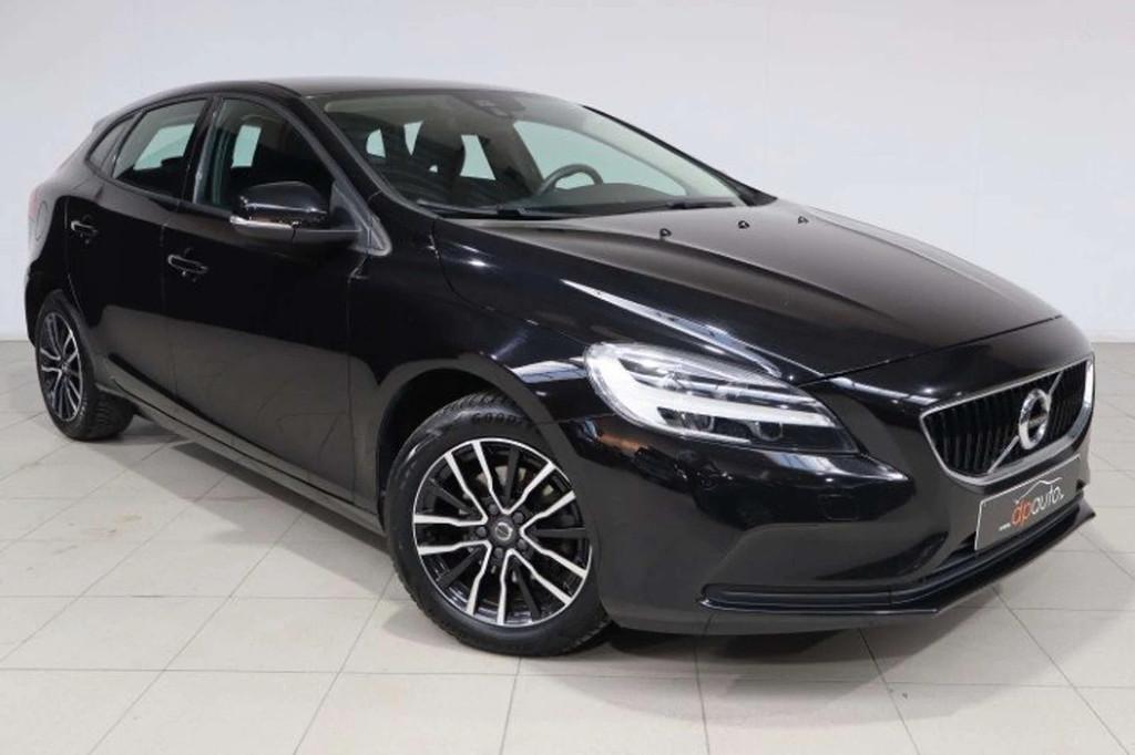 Volvo V40 V40 2.0 D2 Black Edition (bj 2019), Auto's, Volvo, Gebruikt, 4 cilinders, 1969 cc, https://public.car-pass.be/vhr/6aa05b99-e316-47c3-ba07-25aa7936be2f