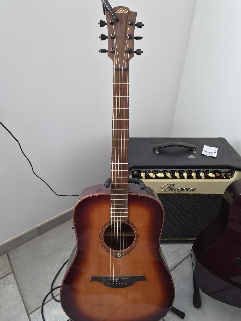 Guitare, Musique & Instruments, Instruments à corde | Guitares | Acoustiques, Enlèvement, Comme neuf, Guitare Western ou Guitare Folk