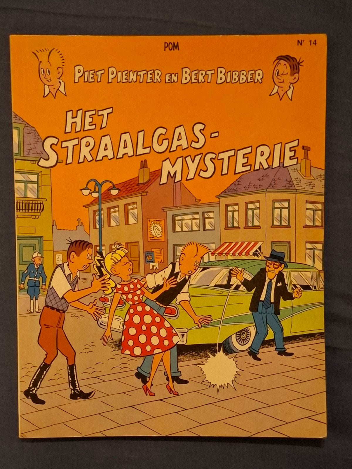 Piet Pienter en Bert Bibber strip, Boeken, Ophalen of Verzenden, Gelezen, POM