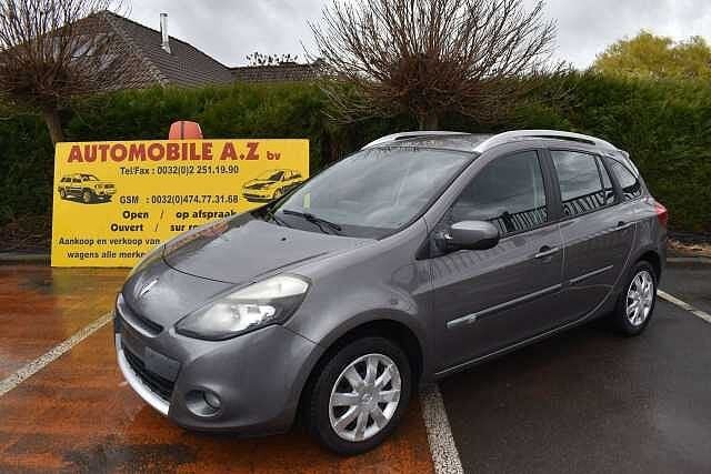 Renault Clio 1.2i TomTom LIVE Airco/GPS ***12M GARANTIE***, Autos, 135 g/km, Entreprise, Noir, https://public.car-pass.be/vhr/08a17008-8fb0-4f9d-9852-d2571a64cd5b