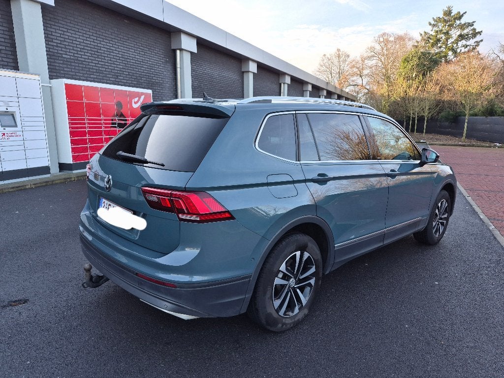 Volkswagen Tiguan Allspace 2.0TDI 150 pk DSG7 IQ.DRIVE, Auto's, Automaat, Stof, Blauw, Particulier