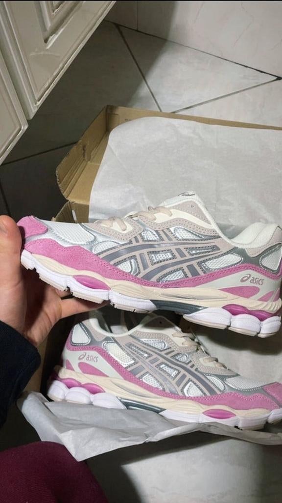 Gel-Nyc asics nieuw, Kleding | Heren, Schoenen, Wit, Nieuw, Ophalen of Verzenden, Sneakers