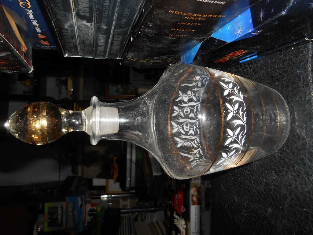 Carafe à liqueur en verre +-22 cm, Enlèvement ou Envoi