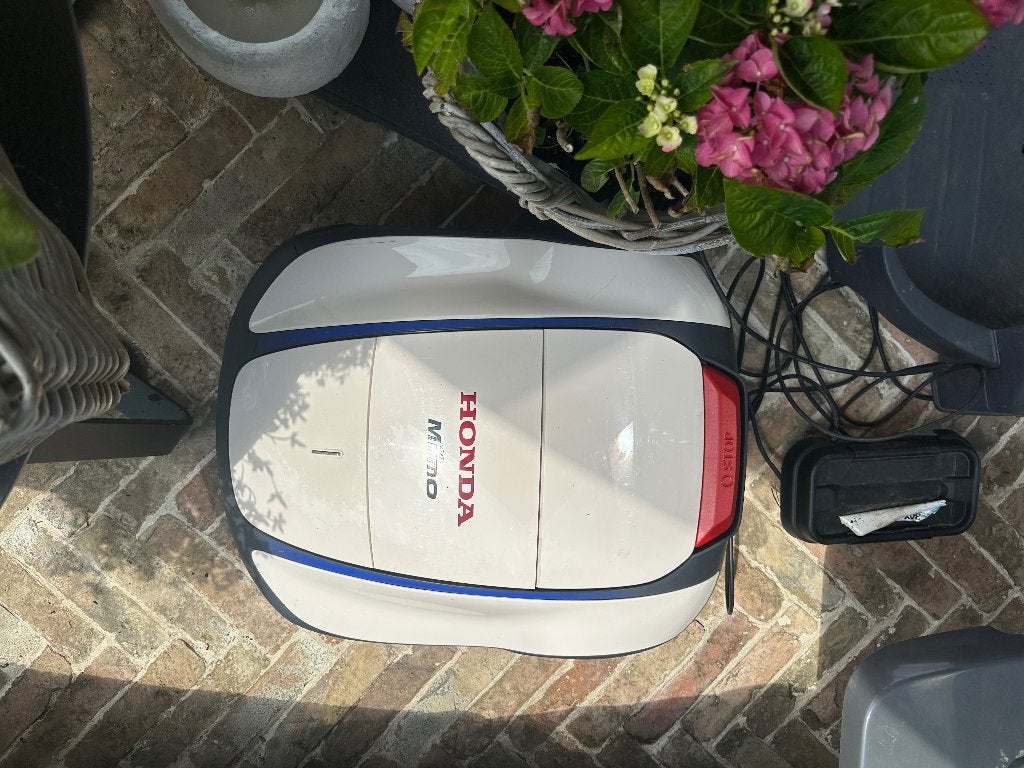 Robot tondeuse à gazon, Jardin & Terrasse, Honda, Comme neuf, Enlèvement, Contrôlable via l'application
