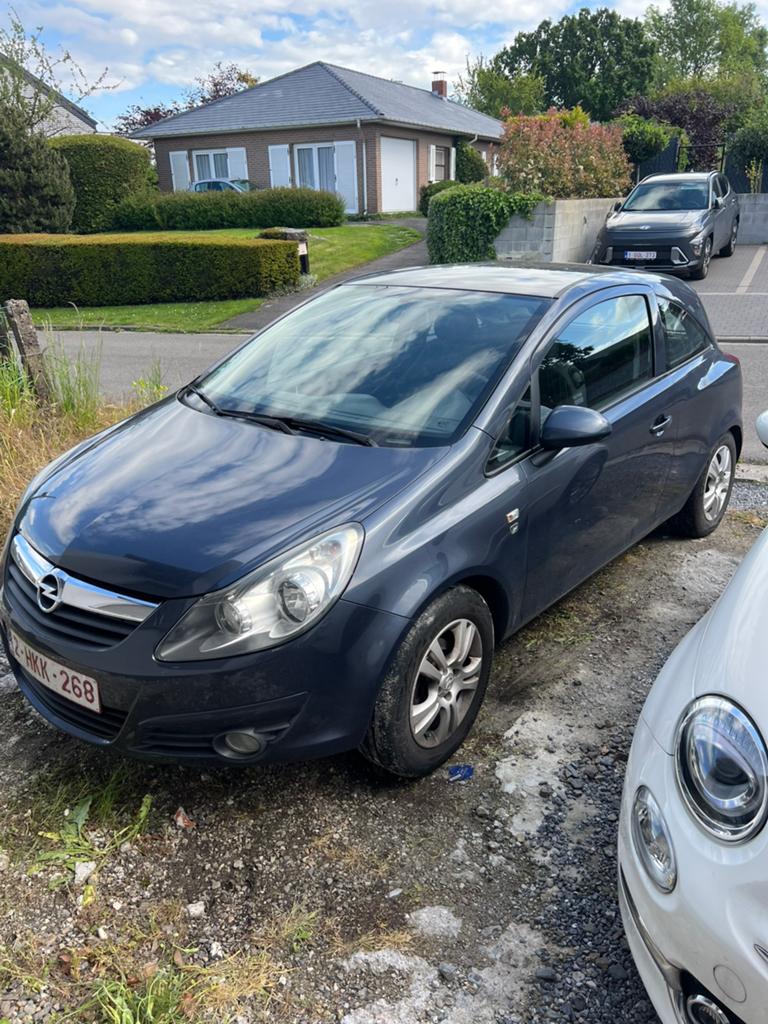 Opel Corsa D (2010) — editie „111", Auto's, Opel, Particulier, Corsa, Diesel, Euro 4, Coupé, 3 deurs, Handgeschakeld, Blauw, Zwart