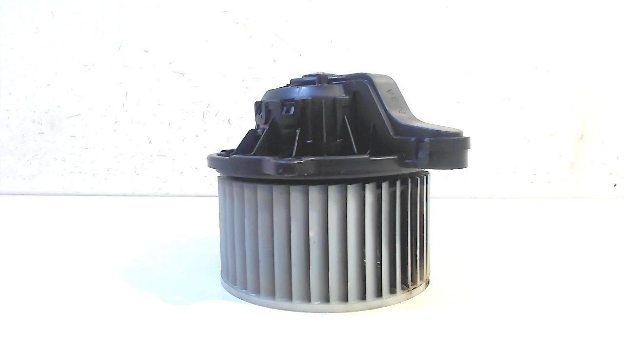 Kachel ventilator motor Hyundai Santa Fe, Onderdelen@venauto.nl, Van der Ven Autorecycling B.V., Gebruikt, Ettenseweg 76, 4706 PB Roosendaal, The Netherlands