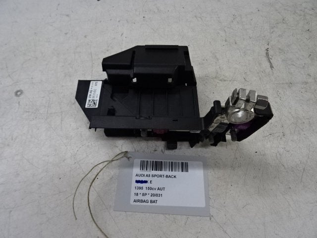 AIRBAG Audi A5 Sportback (F5A / F5F) (8W0915459E), Info@audi.de, Audi, Audi AG, Gebruikt