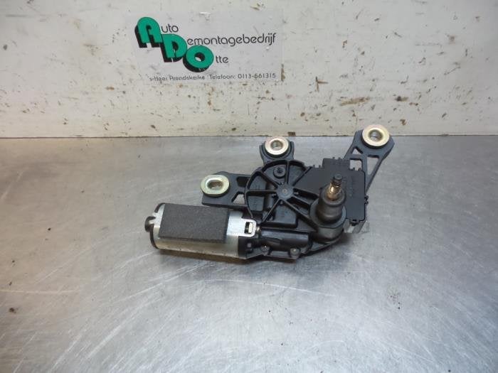 Ruitenwissermotor achter van een Volkswagen Lupo (Lupo 98-), Gebruikt, -, Volkswagen, -