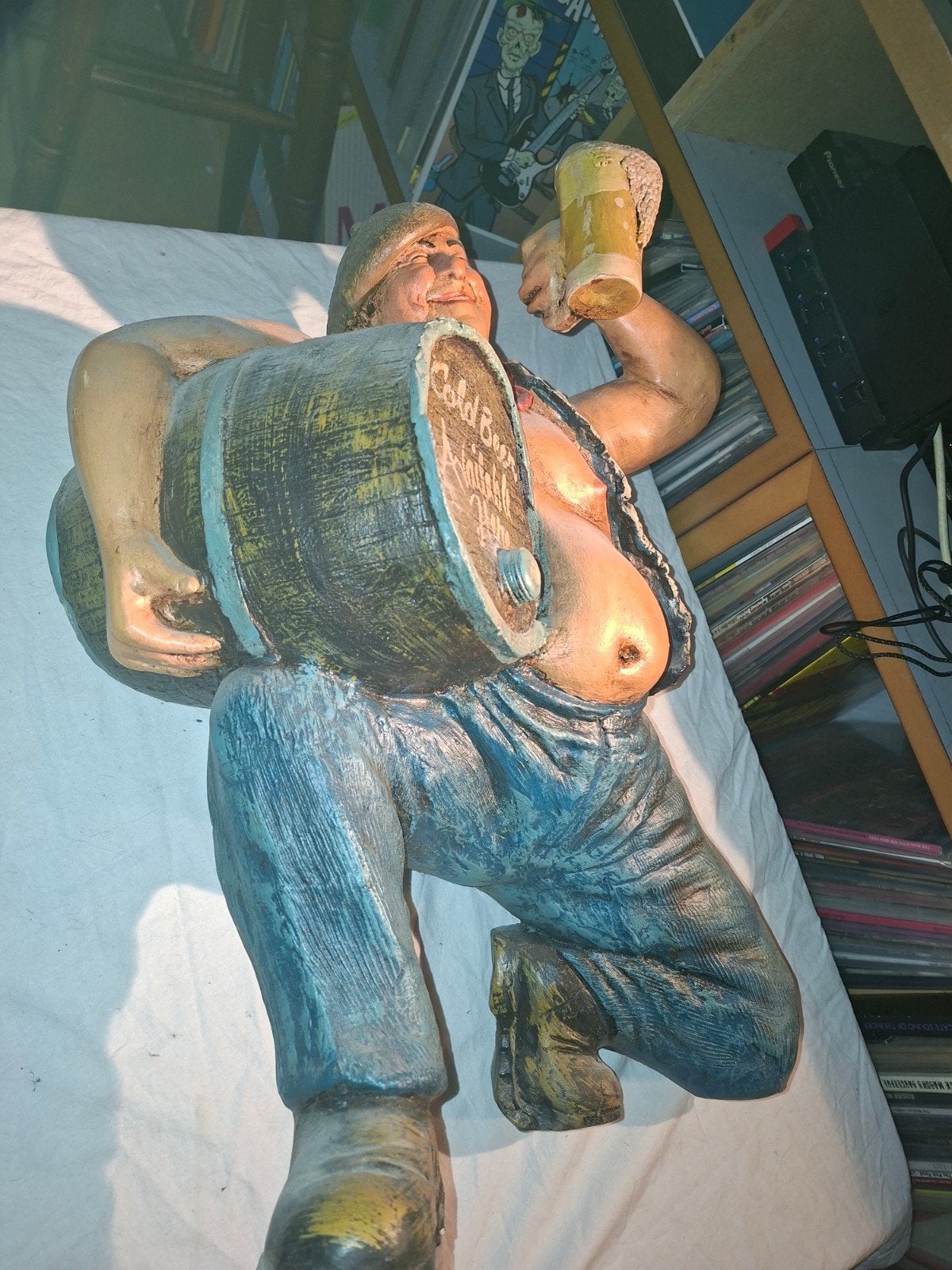 man met vat en glas bier, Verzamelen, Ophalen of Verzenden, Zo goed als nieuw, Overige typen
