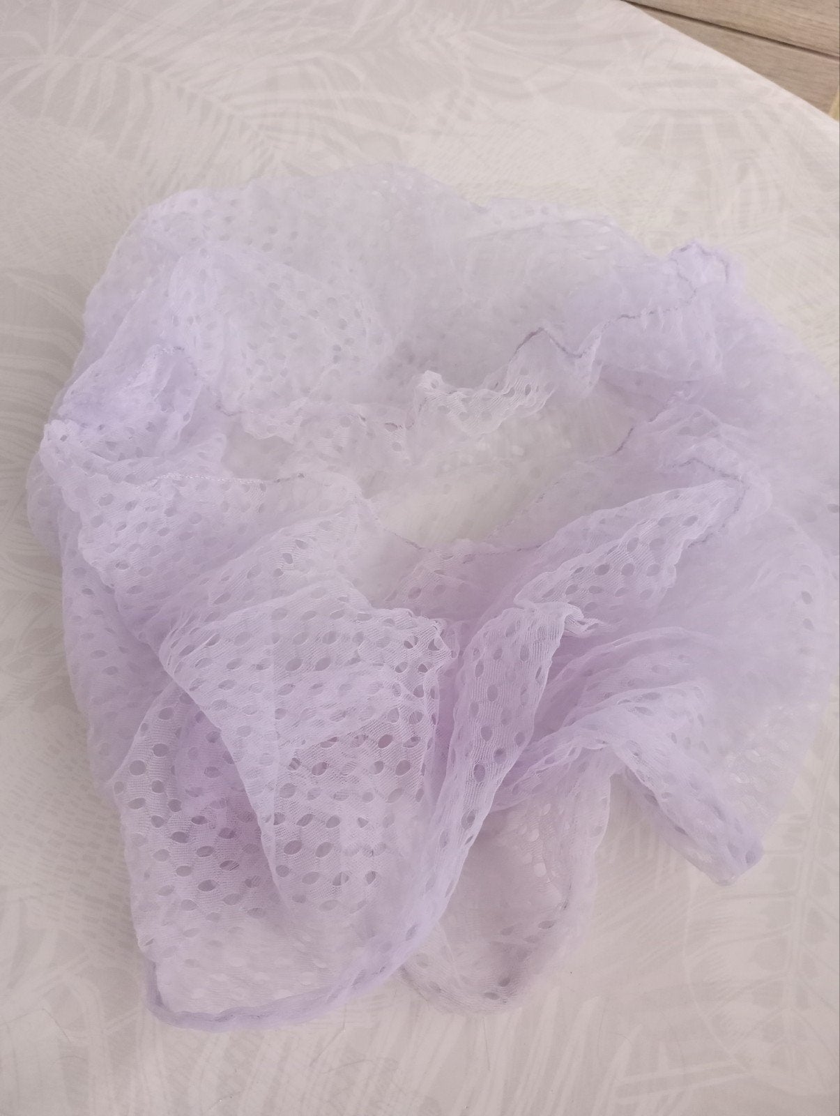 Foulard mise en plis vintage en tulle filet mauve, Enlèvement ou Envoi