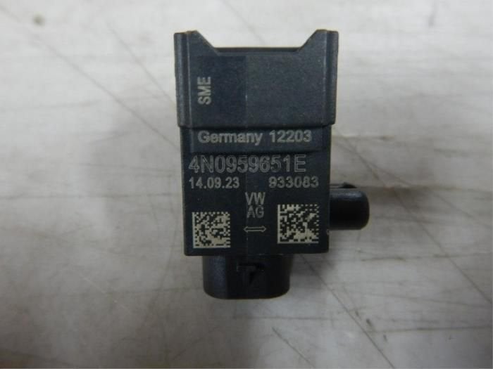 Voetganger Crash sensor Audi A8 (22737991), Enlèvement ou Envoi, Utilisé