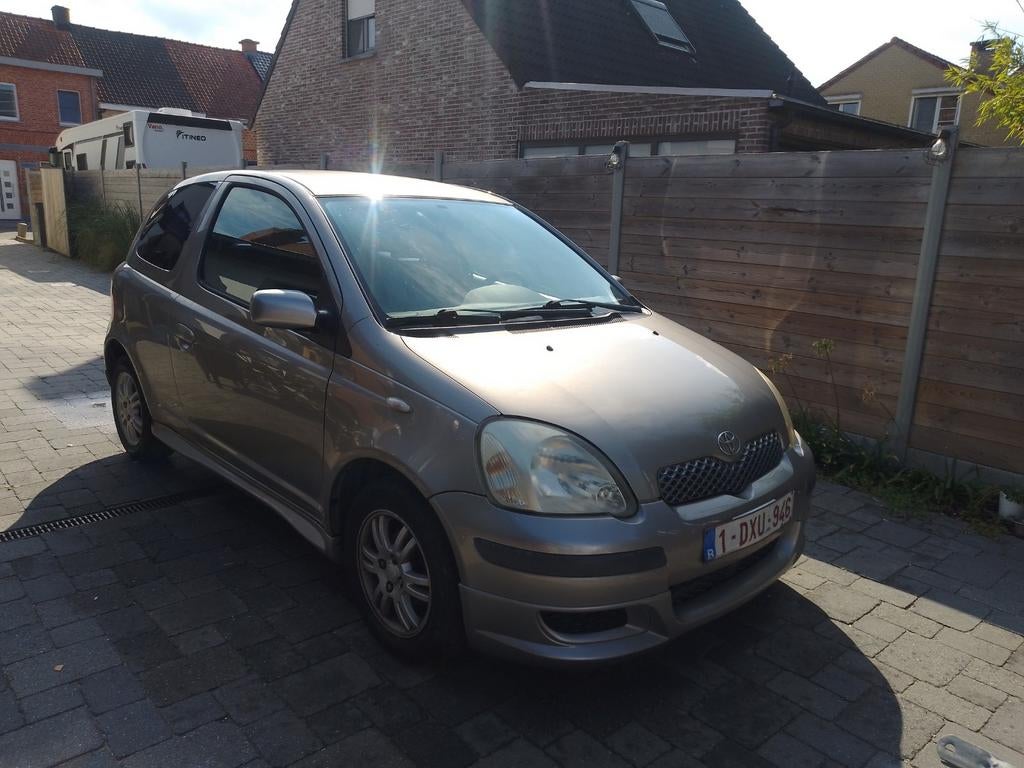 Toyota Yaris 2003 met 176.000km, Auto's, Particulier, Yaris, Te koop, Benzine