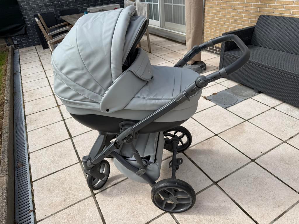 Poussette Pti Chou complète, Autres marques, Avec siège auto, Enlèvement, Utilisé