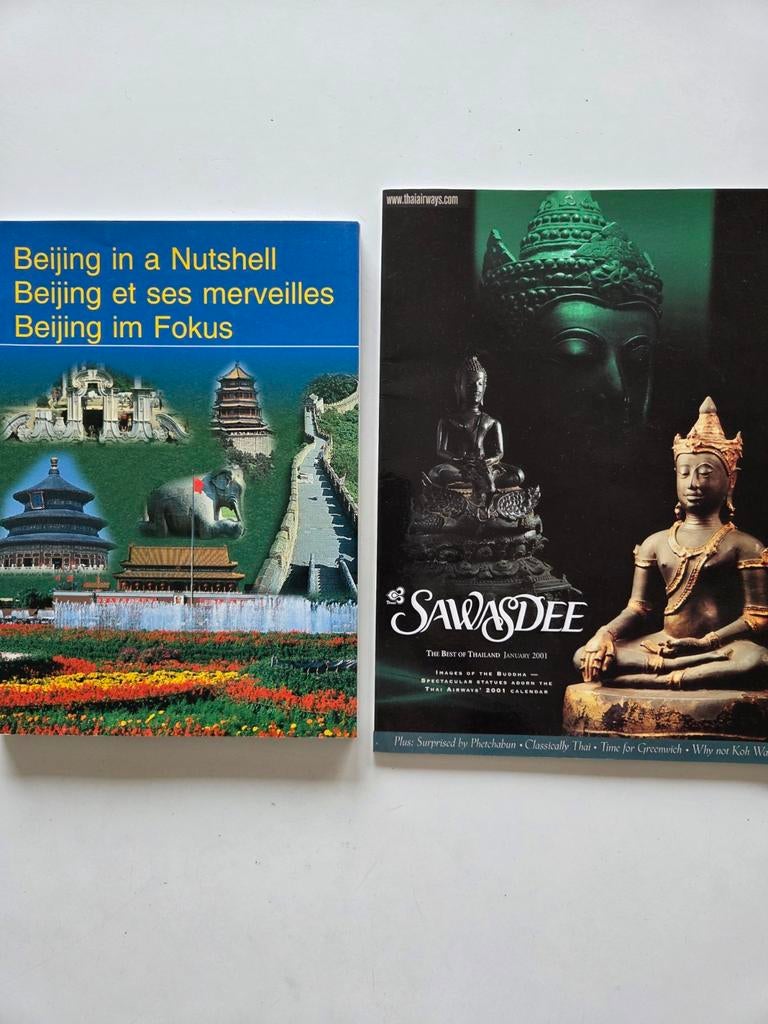 Beijing + Tijdschrift The Best of Thailand, Ophalen of Verzenden, Zo goed als nieuw