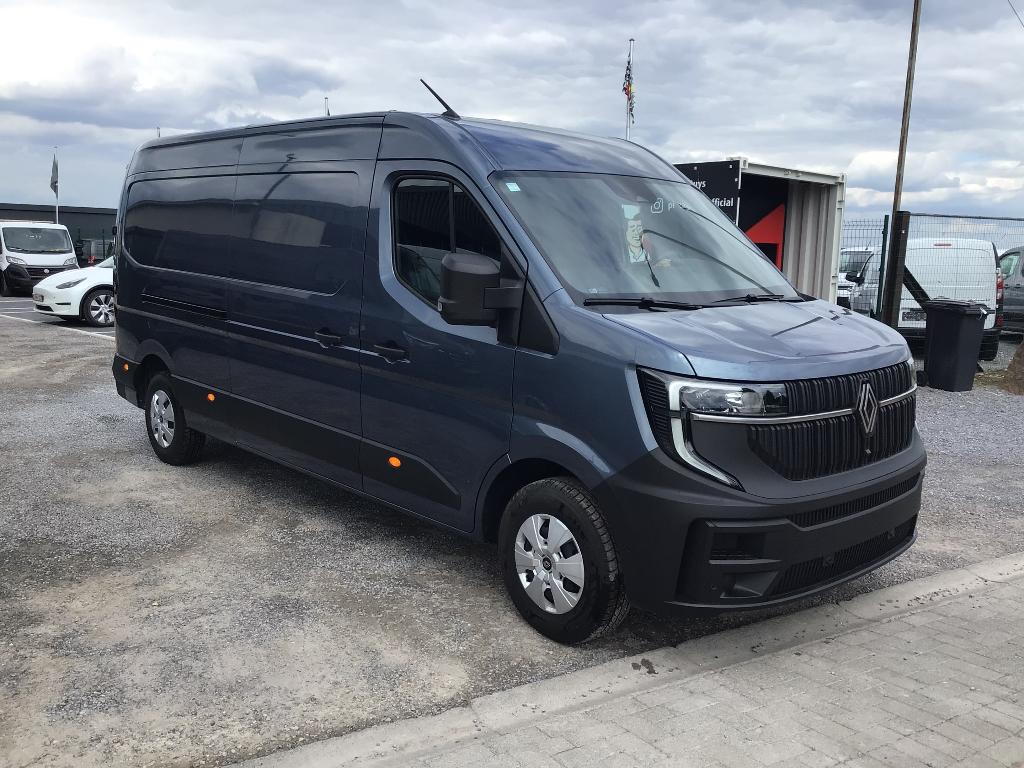 renault master l3h2 170pk 12/2024 2400km full/option 27950e, Autos, Capteur de stationnement, Argent ou Gris, Euro 6, Entreprise
