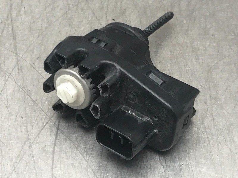 PHARE MOTEUR Mazda CX-5 (KE,GH) (01-2011/10-2017), Utilisé, Mazda