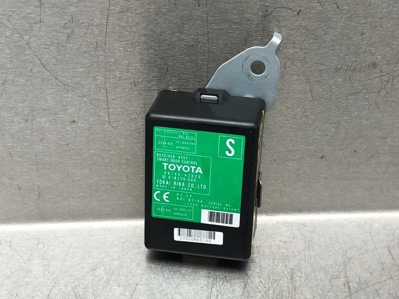ORDINATEUR VEROUILLAGE CENTRALISE RAV4 (A3) (|8974042020|), Autos : Pièces & Accessoires, Électronique & Câbles, Toyota, Utilisé
