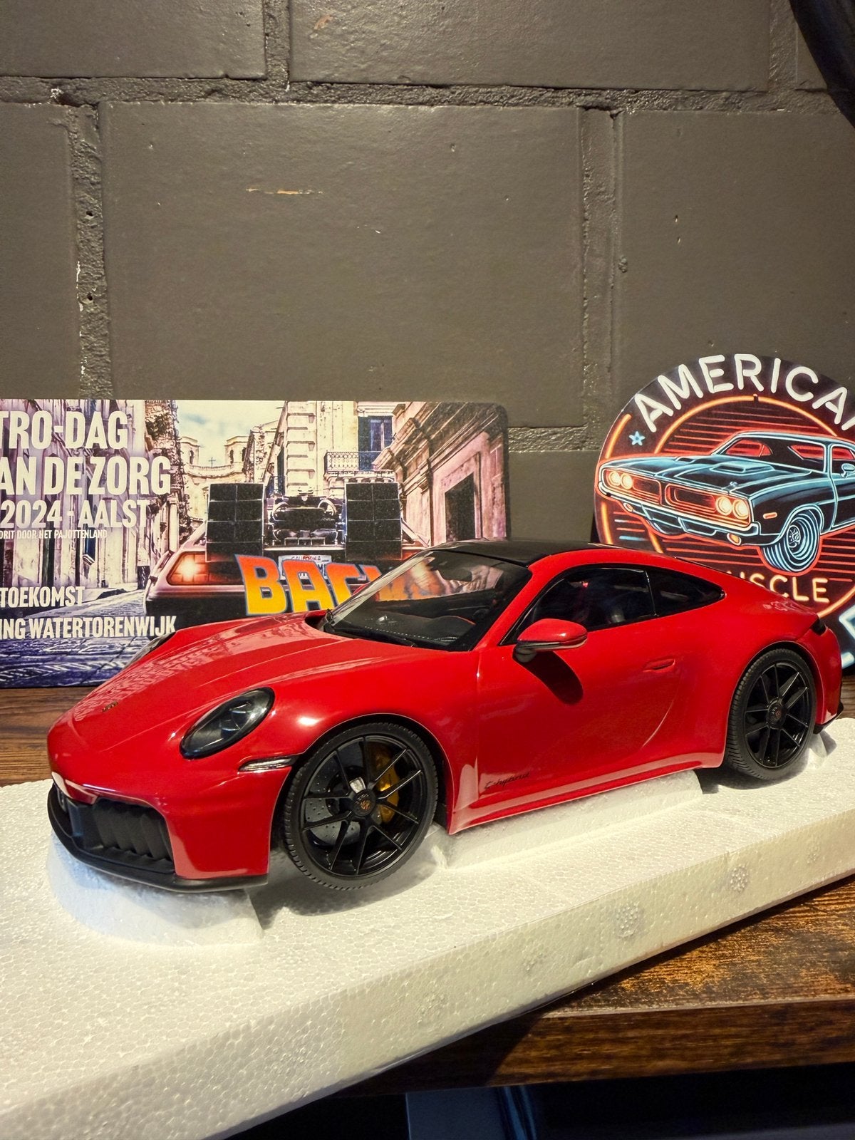 Porsche 911 Carrera GTS dealer model, Ophalen, Zo goed als nieuw