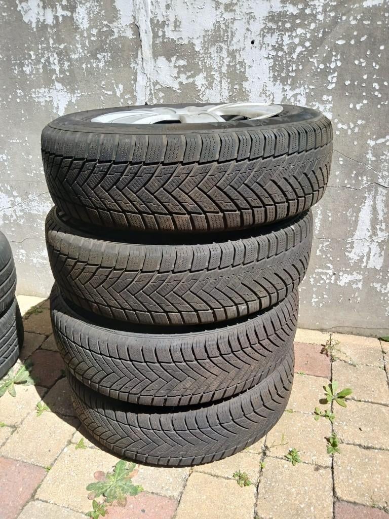 VW Polo banden: 4x winter + velg, 1x zomer, 1x thuiskomer, Auto-onderdelen, Banden en Velgen, Ophalen, Nieuw, Overige maten, Band(en)