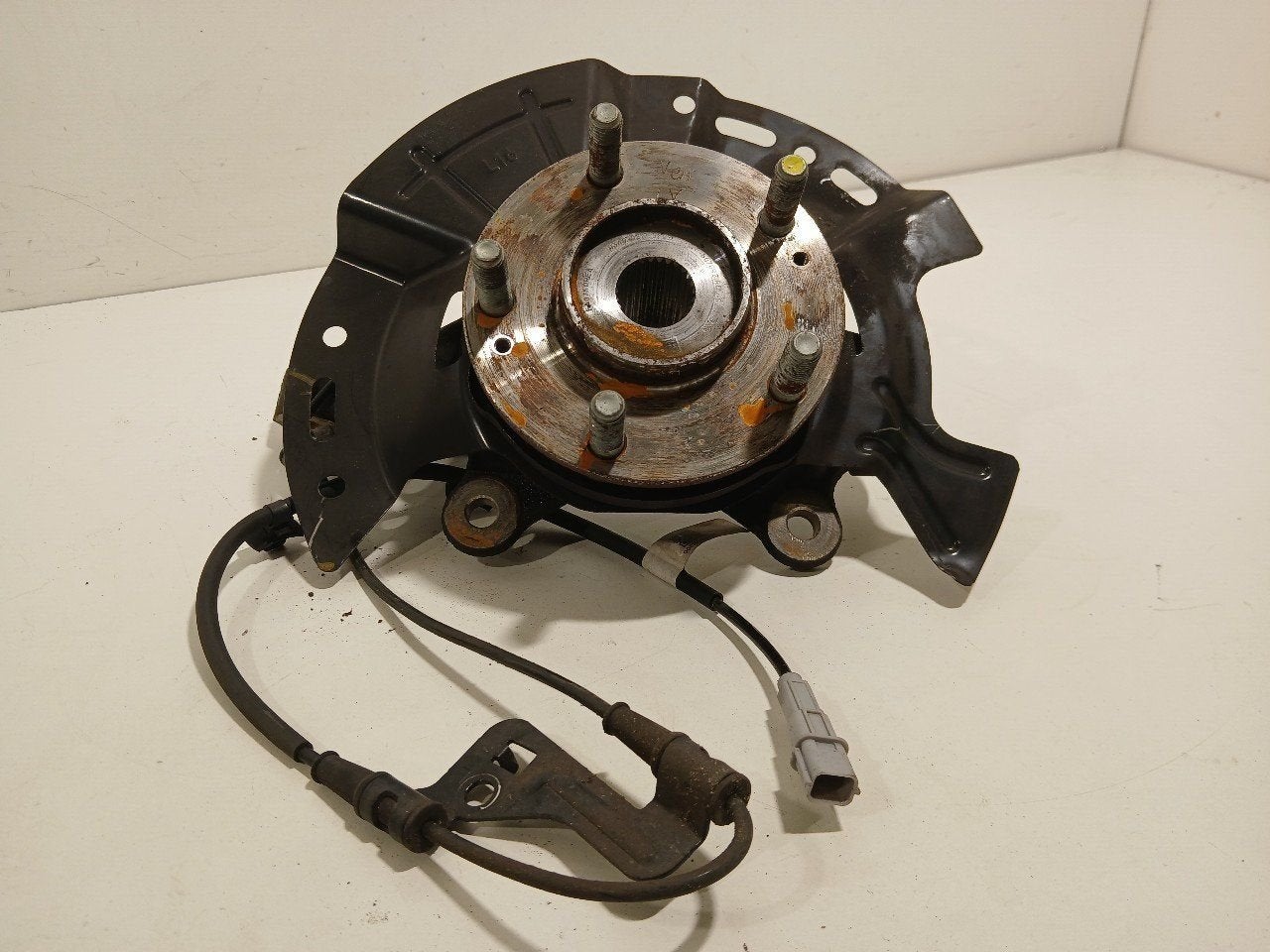 Wielnaaf links voor Kia Cee'd, Onderdelen@venauto.nl, Van der Ven Autorecycling B.V., Ettenseweg 76, 4706 PB Roosendaal, The Netherlands