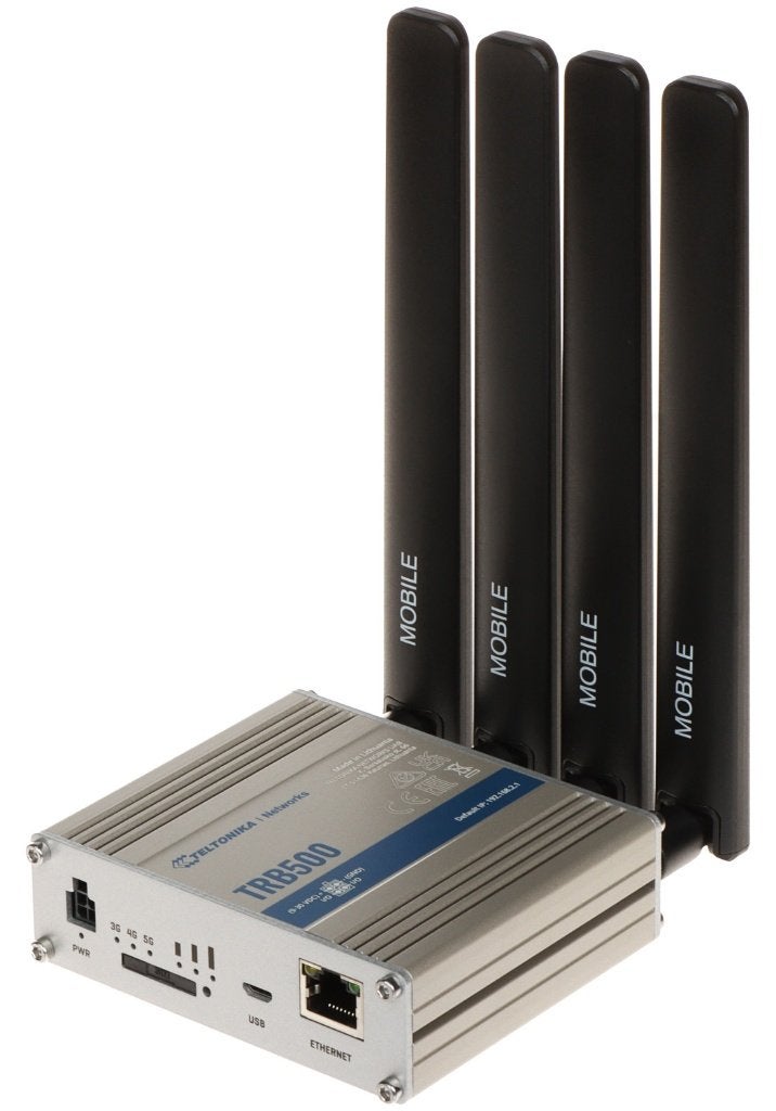 TRB500 — 5G, maar dan met een stekkertje, Télécoms, Antennes & Mâts, Enlèvement ou Envoi, Comme neuf, Antenne