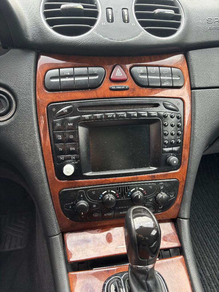 Mercedes CLK 200, Automaat, Zwart, Blauw, Trekhaak