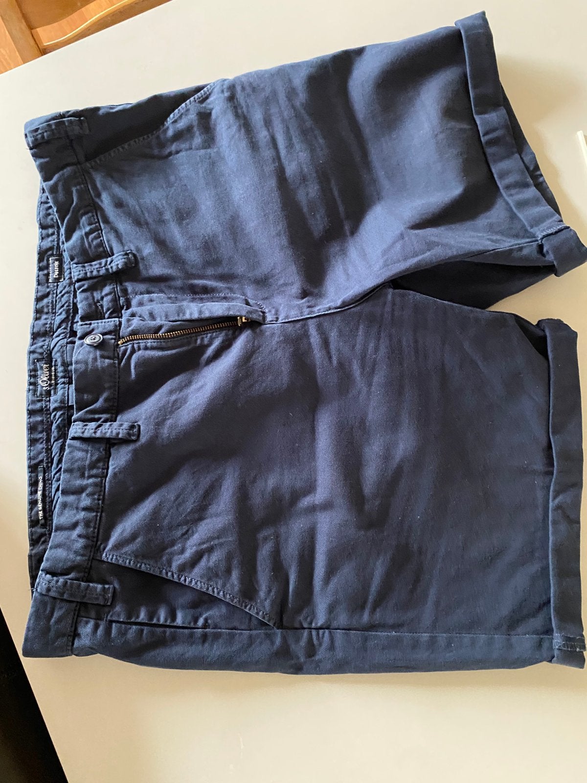 Magnifique short bleu foncé St.Oliver XL, Enlèvement ou Envoi, Comme neuf, Taille 56/58 (XL)