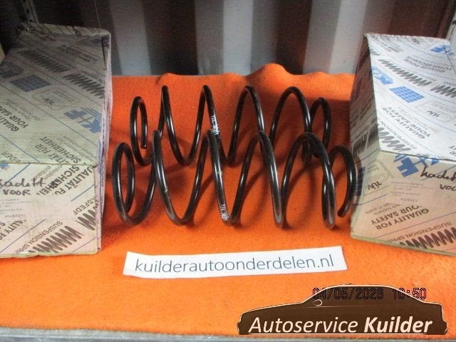 Set voorveren Opel Kadett E K+F KU4421  312711  QSS2366, -, Herkomst onderdeel bekend, -, Opel