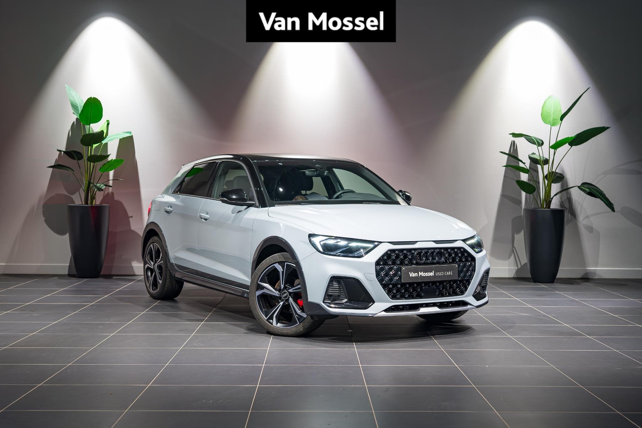 Audi A1 CITYCARVER EDITION ONE 1.5 35 TFSI 110kW S tronic Fu, Auto's, Stof, 4 cilinders, Bedrijf, 5 zetels