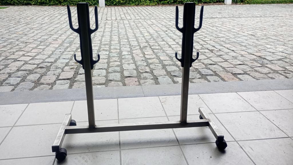 Fietssteun voor 4 fietsen, Ophalen