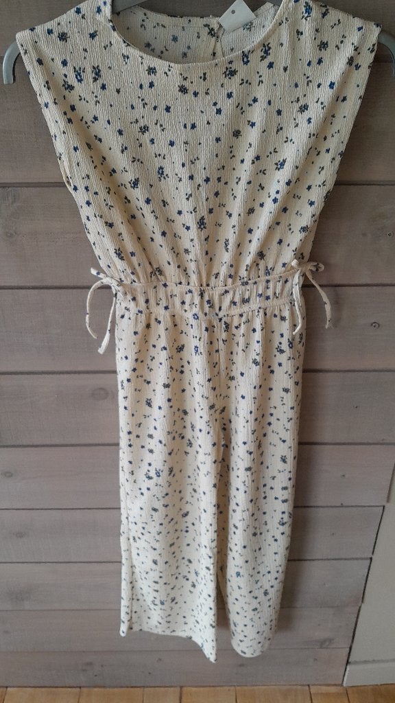 Jumpsuit, Kinderen en Baby's, Kinderkleding | Maat 122, Ophalen of Verzenden, Zo goed als nieuw